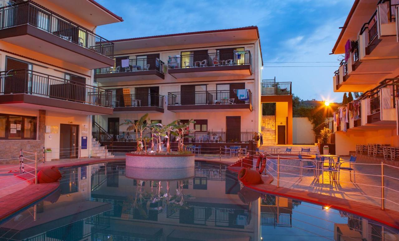 Villa Panorama Hotel Polychrono Exterior foto